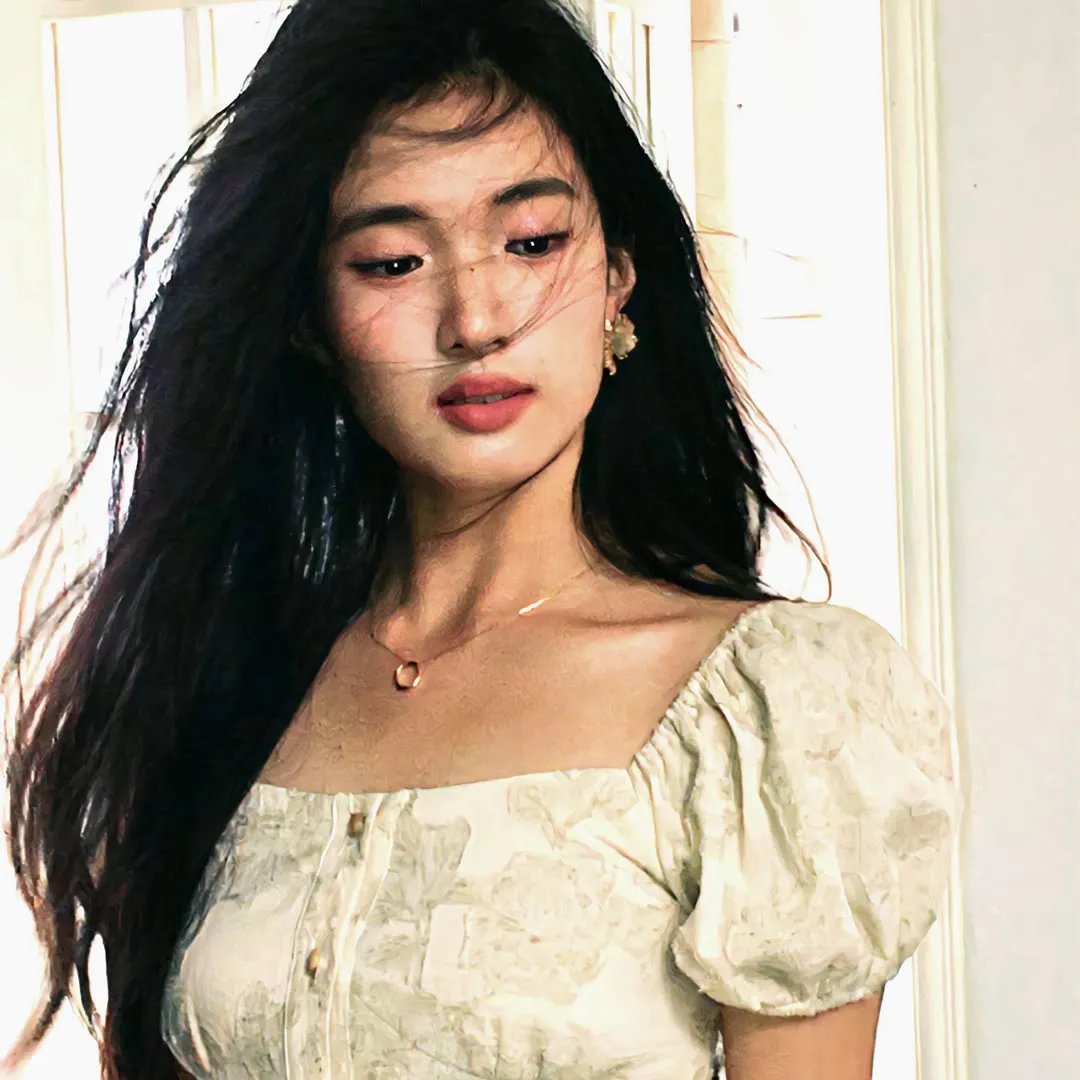 落尘职花孰难隐